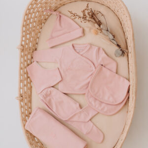 DULCE BIENVENIDA BABY SET AJUAR 7 PIEZAS PIMA SOLID BL + CAJA - ROSA VIEJO